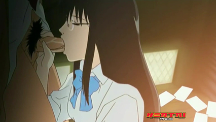 Аниме девушка сосет член парня, а после трахается в мокрую киску